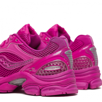 Кросівки Saucony PROGRID TRIUMPH 4 (S60814-3) розмір 7.5