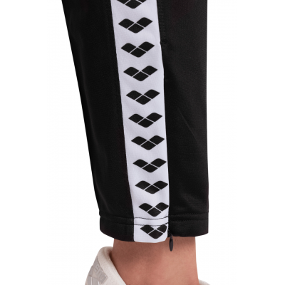 Жіночі штани спортивні Arena 7/8 TEAM PANT (001780-510) розмір S