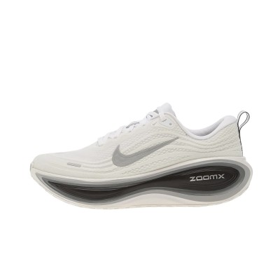 Кросівки Nike Vomero Plus White/Black (II7181-102) розмір 38.5 (24) Кросівки Nike Vomero Plus White/Black (II7181-102) розмір 38.5 (24)
