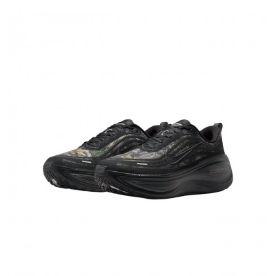 Кросівки Nike Vomero Plus Realtree Black (IM3985-001) 39 (24.5) Кросівки Nike Vomero Plus Realtree Black (IM3985-001) 39 (24.5)