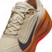 Кросівки Nike Vomero Plus MenS Road Running Shoes Brown/Beige (IM6679-258) 40 (25 cm) Кросівки Nike Vomero Plus MenS Road Running Shoes Brown/Beige (IM6679-258) 40 (25 cm)