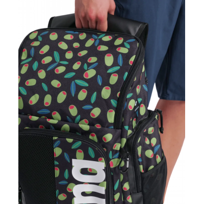 Рюкзак Arena SPIKY III BACKPACK 45 ALLOVER (006272-141) 45L чорний з оливками Рюкзак Arena SPIKY III BACKPACK 45 ALLOVER (006272-141) 45L чорний з оливками