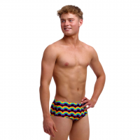Дитячі плавки Funky Trunks Boy's Sidewinder Trunks Rainbowie (FTS015B72292) розмір 28 (12-13 років) з веселкою