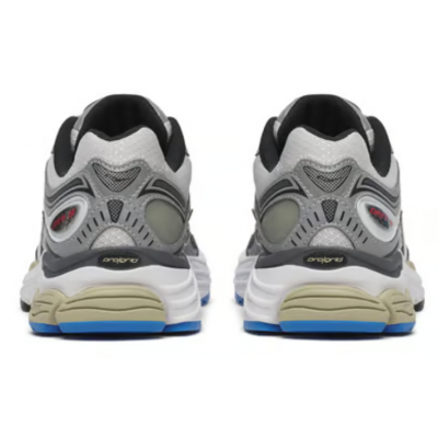 Кросівки Saucony PROGRID OMNI 9 METALLIC (S70907-1) розмір 9,5